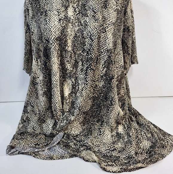 Love & Legend Snakeskin Knotted Blouse - Picture 2 of 8